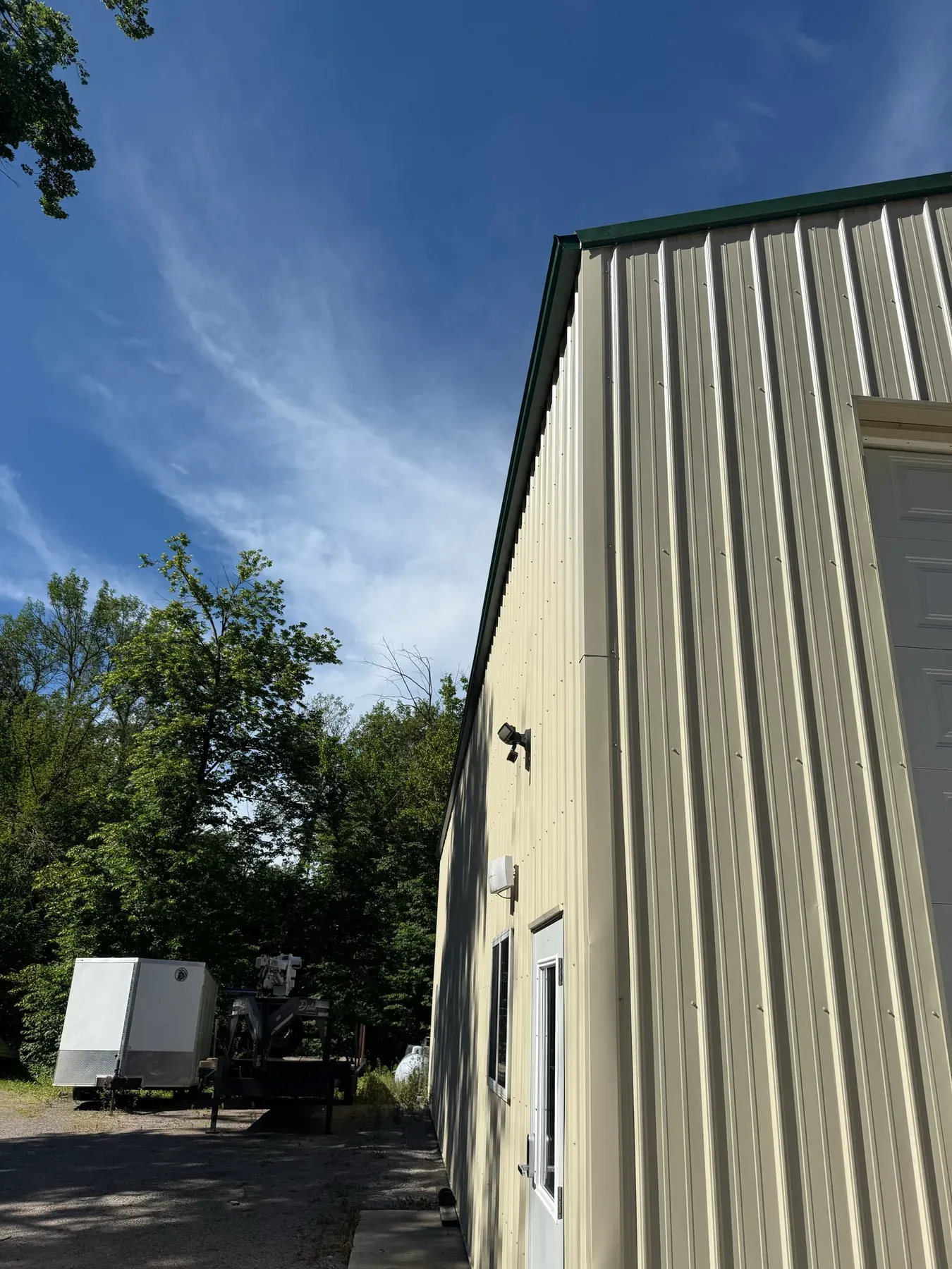 Metal shop siding and gutter detail